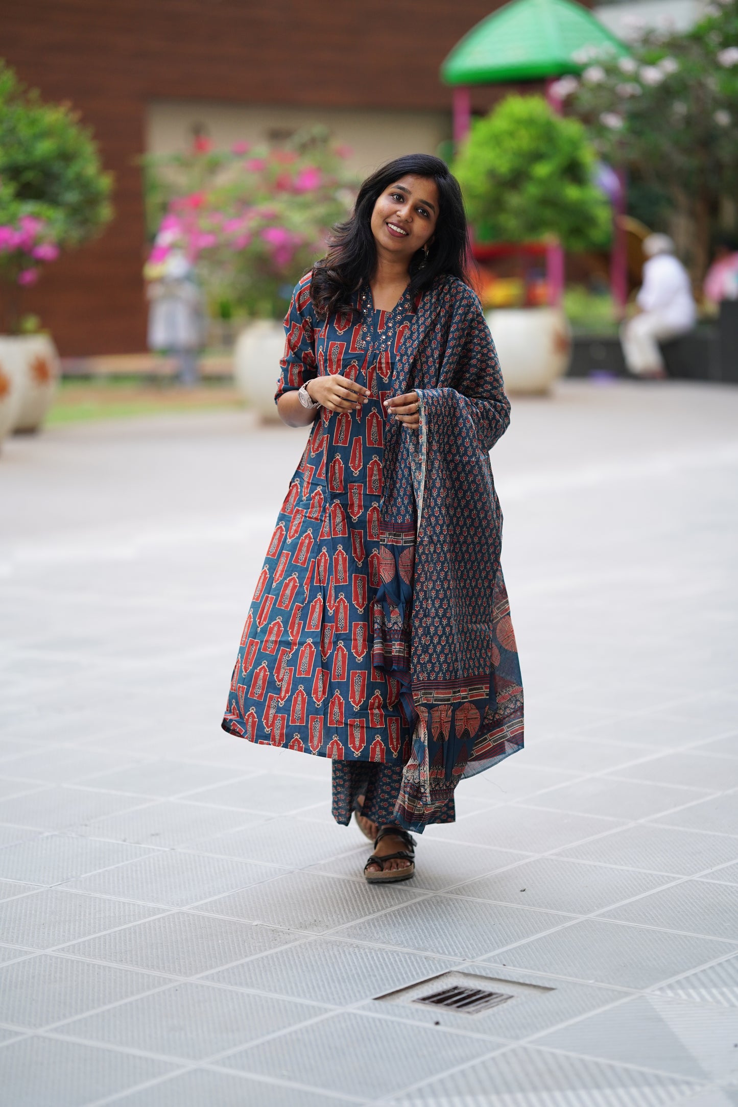 Deep blue kalamkari Chudi set