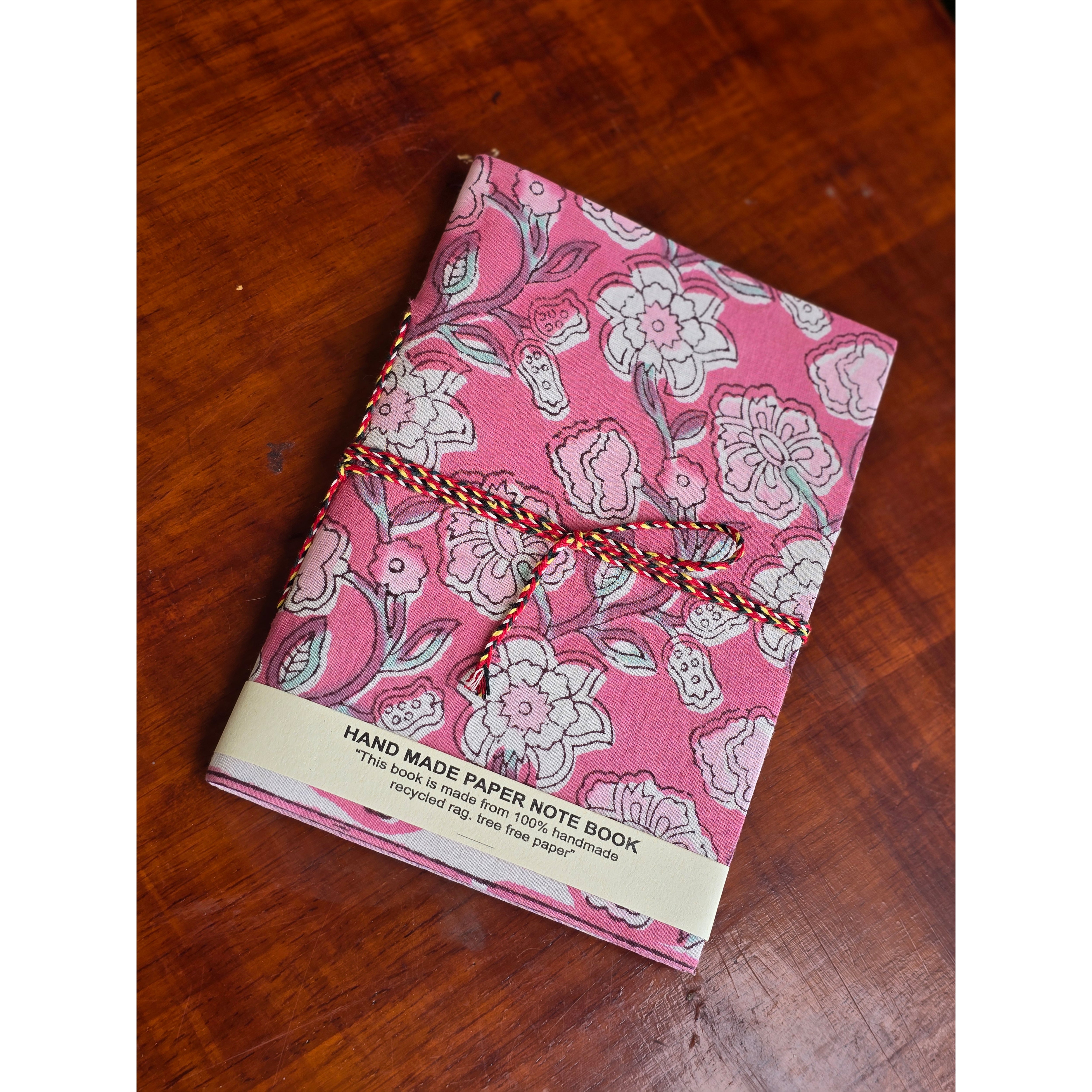 Hand made notes 📚 – studio47