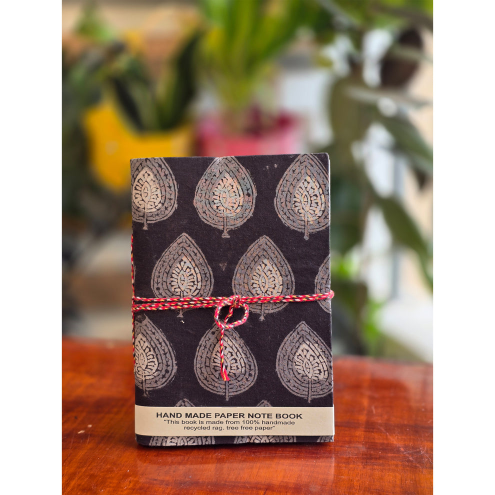 Hand made notes 📚 – studio47