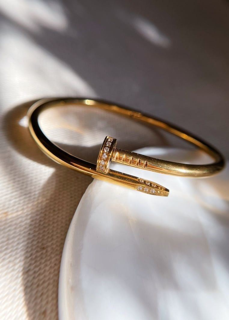 Anti-tarnish Cartier bracelet